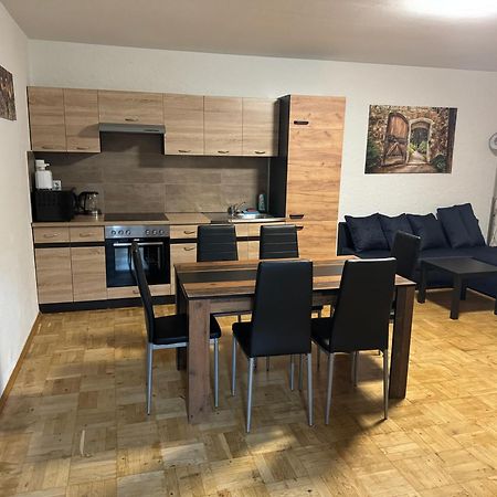 Laras Voll Ausgestattete Gartenwohnung Mit Wlan Und Tv Werne Exterior foto
