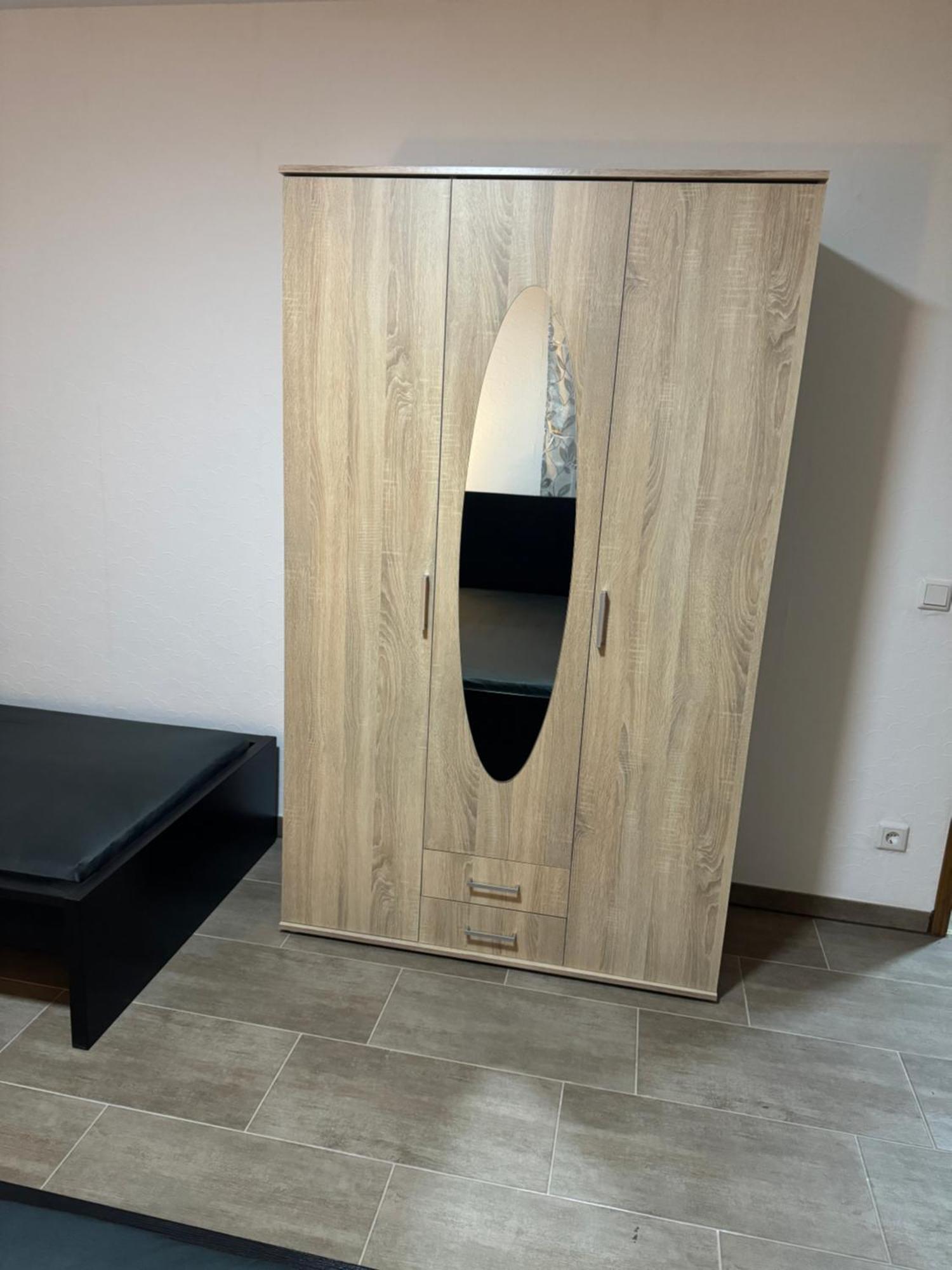 Laras Voll Ausgestattete Gartenwohnung Mit Wlan Und Tv Werne Exterior foto
