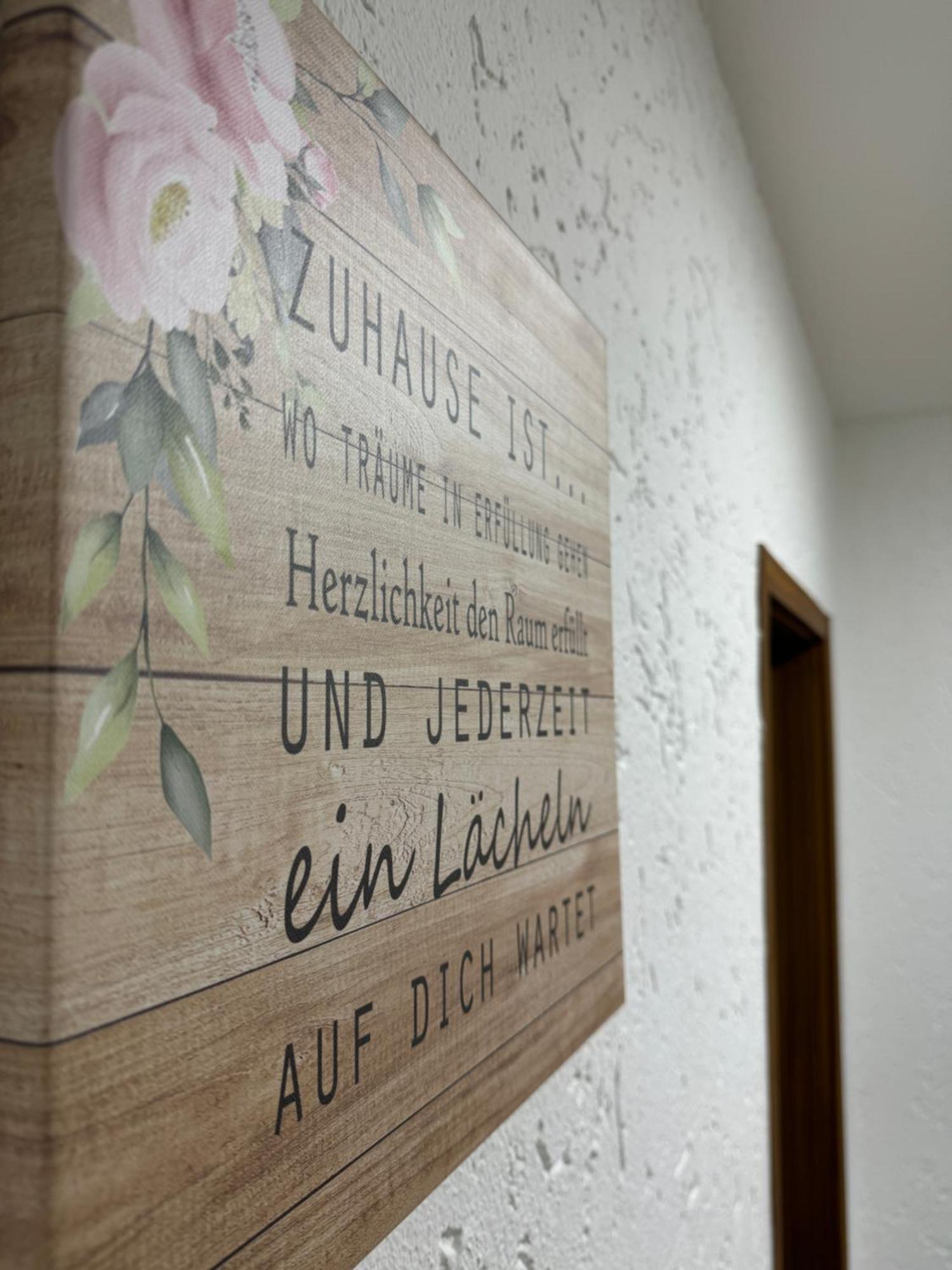 Laras Voll Ausgestattete Gartenwohnung Mit Wlan Und Tv Werne Exterior foto