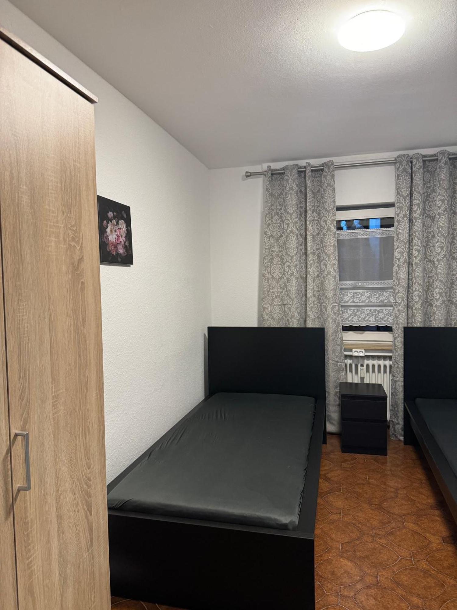 Laras Voll Ausgestattete Gartenwohnung Mit Wlan Und Tv Werne Exterior foto