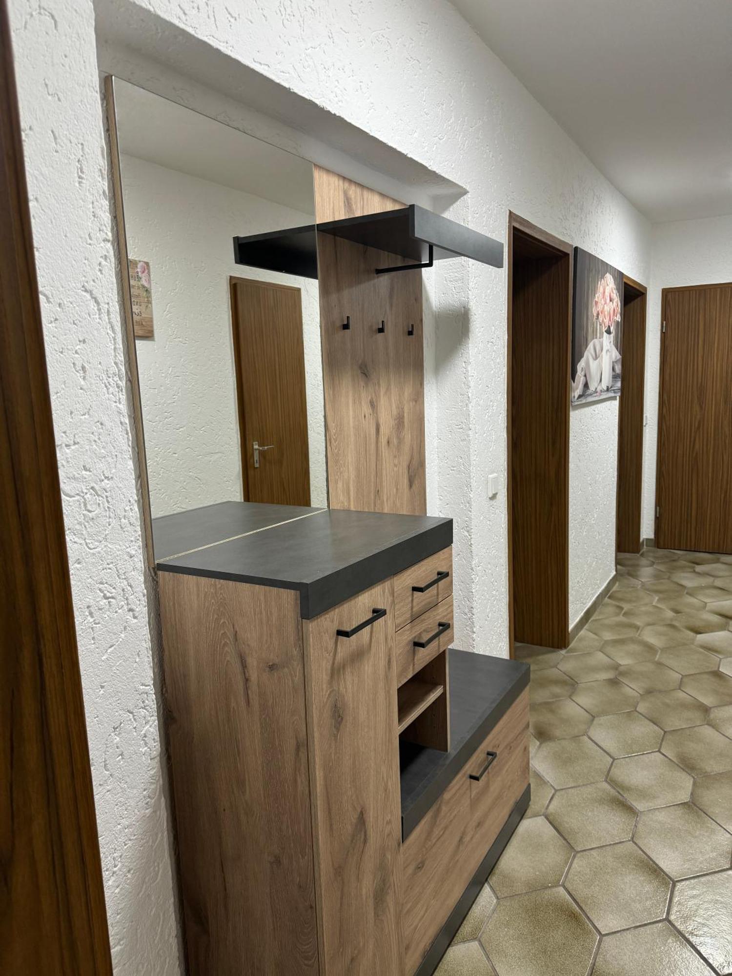 Laras Voll Ausgestattete Gartenwohnung Mit Wlan Und Tv Werne Exterior foto